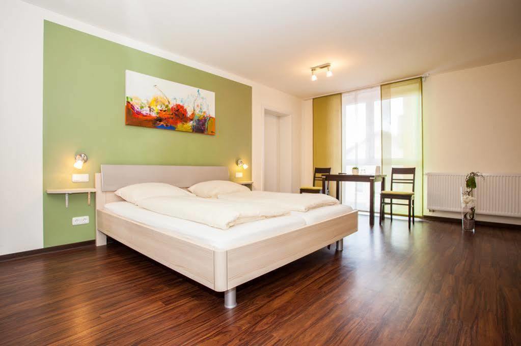Landhotel Imhof Neuhof  Kültér fotó